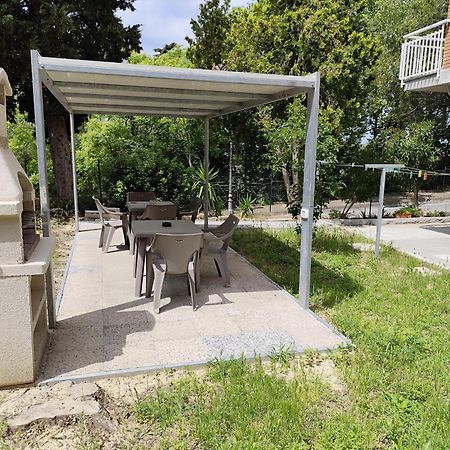 Villa Paoletti, Appartamento Confortevole Nel Cuore Di Gradara Eksteriør billede